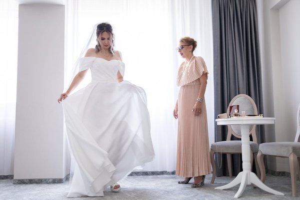 Comment customiser sa robe de mariée ?